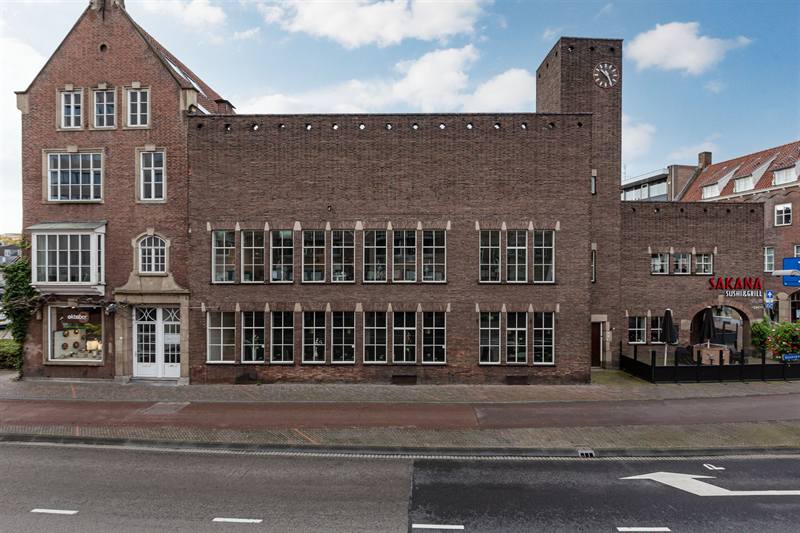 Gerenoveerd kantoorgebouw aan de Keizersgracht in Eindhoven
